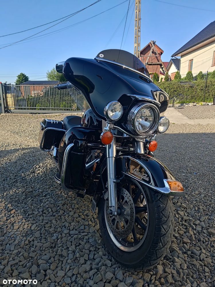 Harley-Davidson FLHT Electra Glide Standard - 4