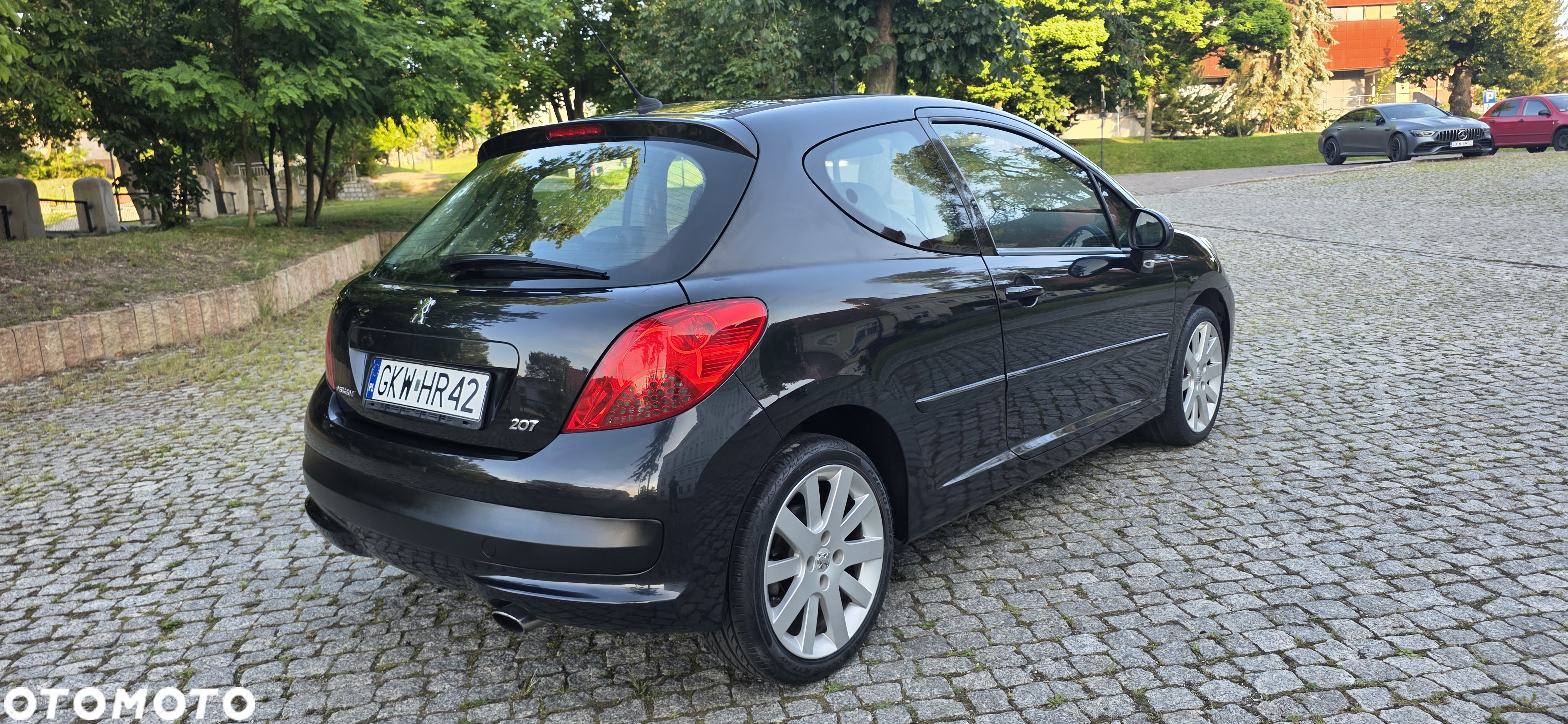 Peugeot 207 1.6 THP Platinum - 28