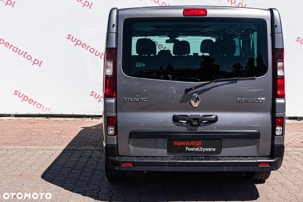 Renault Trafic - 11