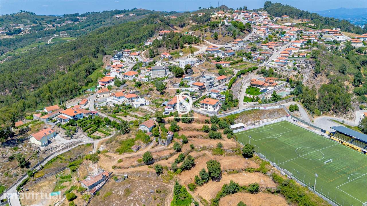 Quinta T3 Venda em Vila Caiz,Amarante - Grande imagem: 2/27