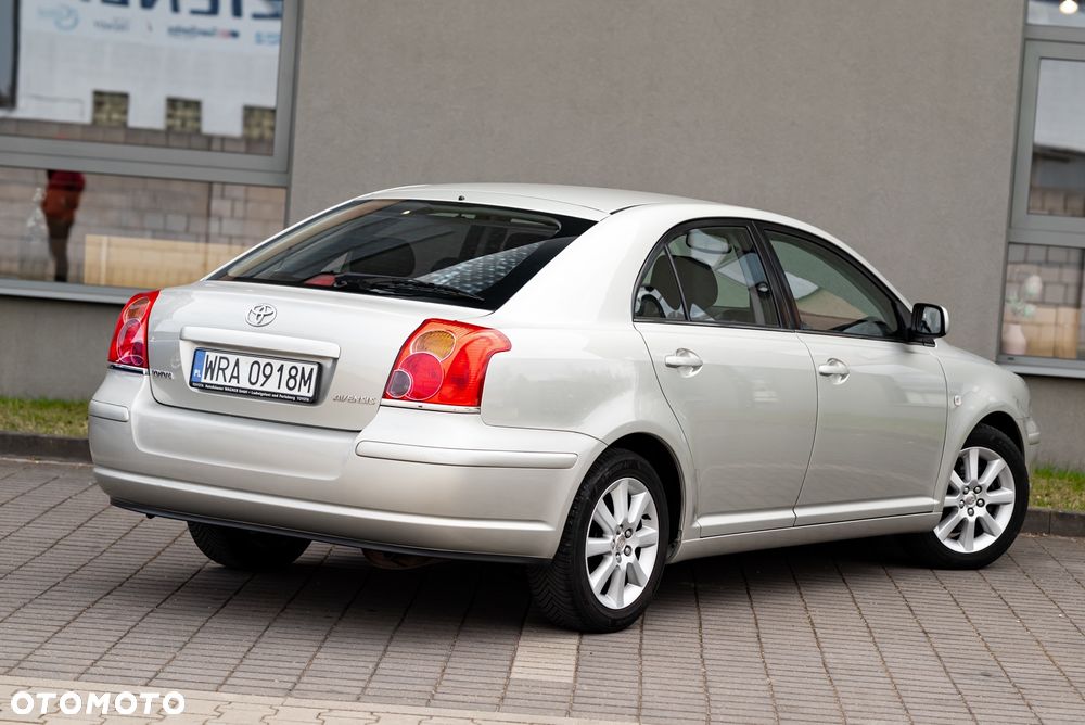 Toyota Avensis 1.8 VVT-i Executive - 10