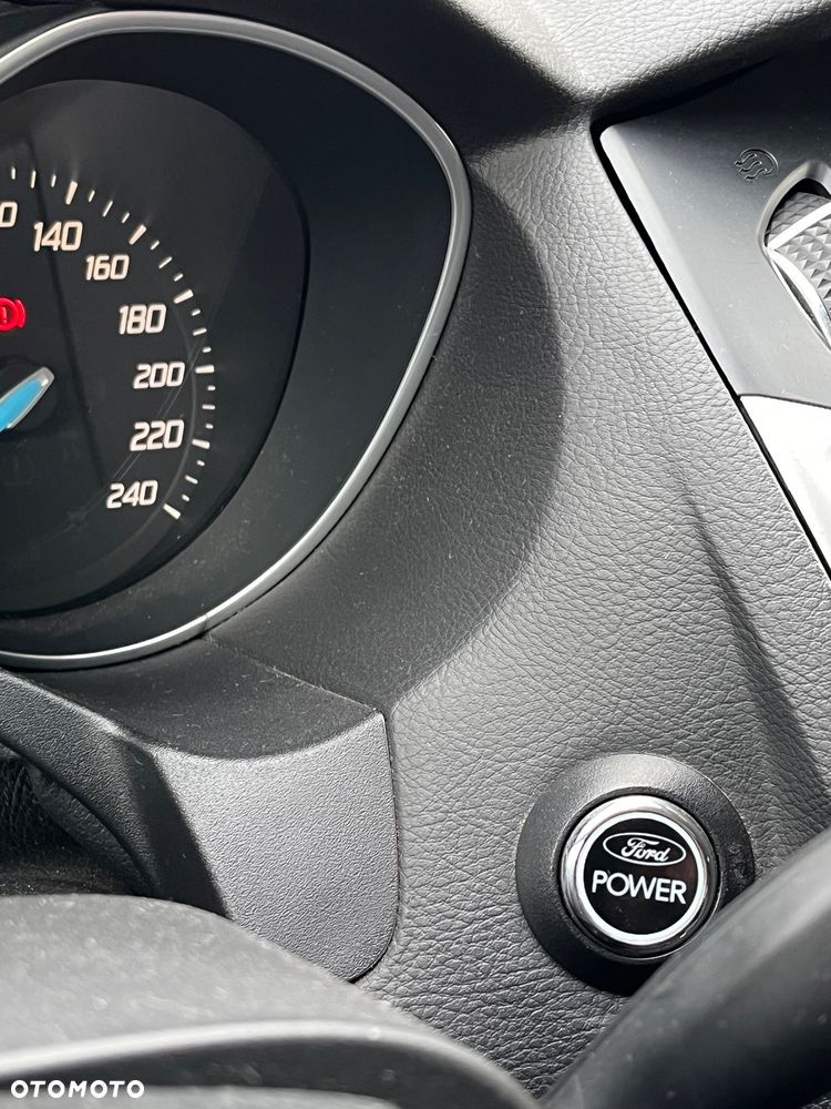 Ford Focus 1.6 EcoBoost Titanium - 13