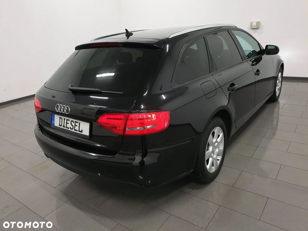 Audi A4 Avant - 6