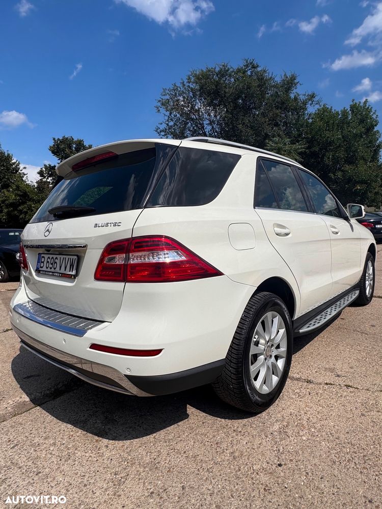 Mercedes-Benz ML 250 BlueTEC 4MATIC Aut - 3