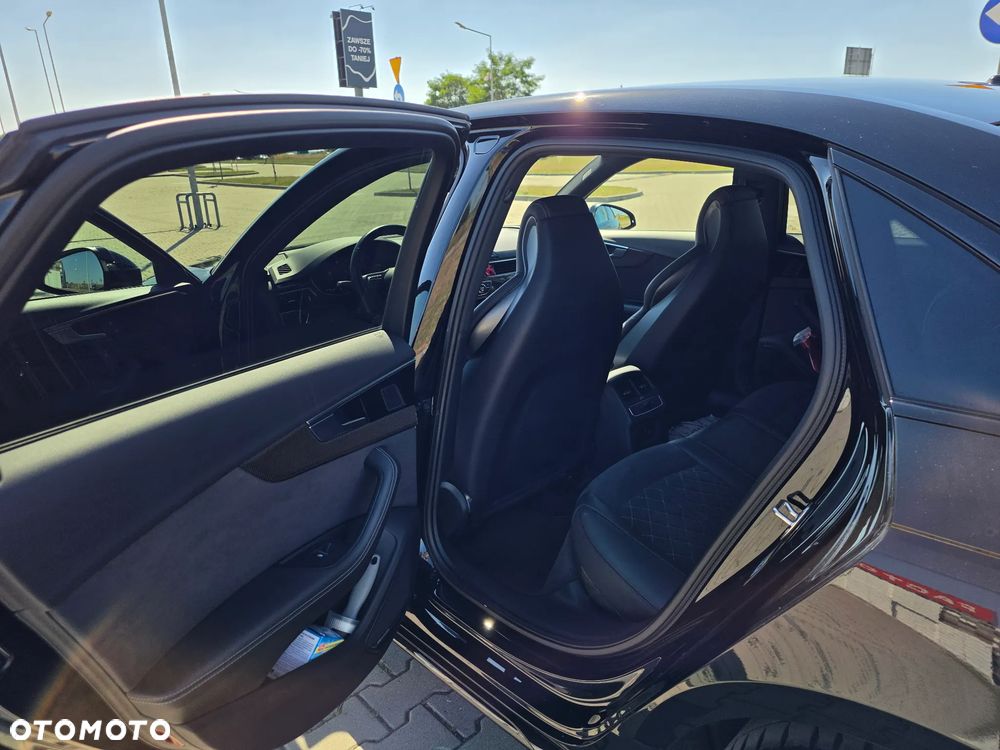 Audi S4 Limousine - 19