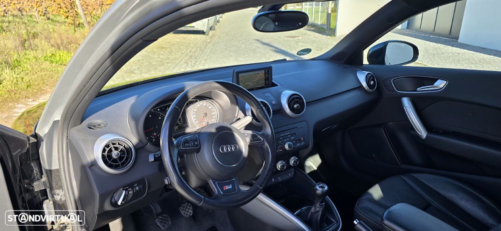 Audi A1 1.6 TDI Sport Edition S-line - 6