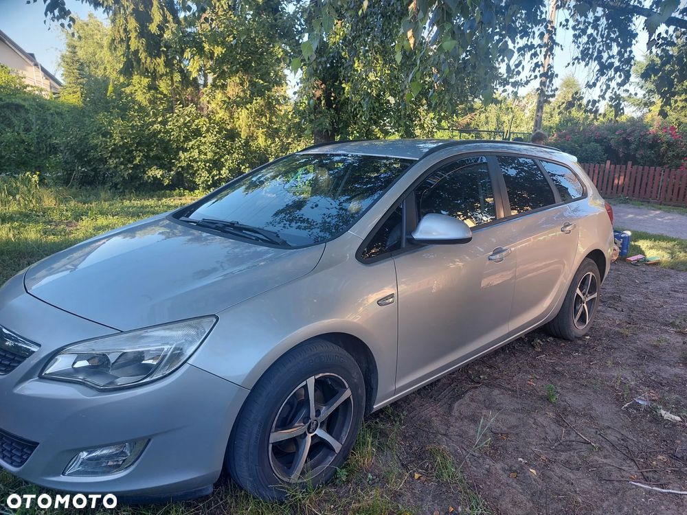 Opel Astra 1.4 T Cosmo - 1
