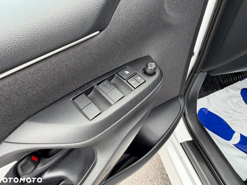 Toyota Yaris Hybrid 1.5 Comfort - 35