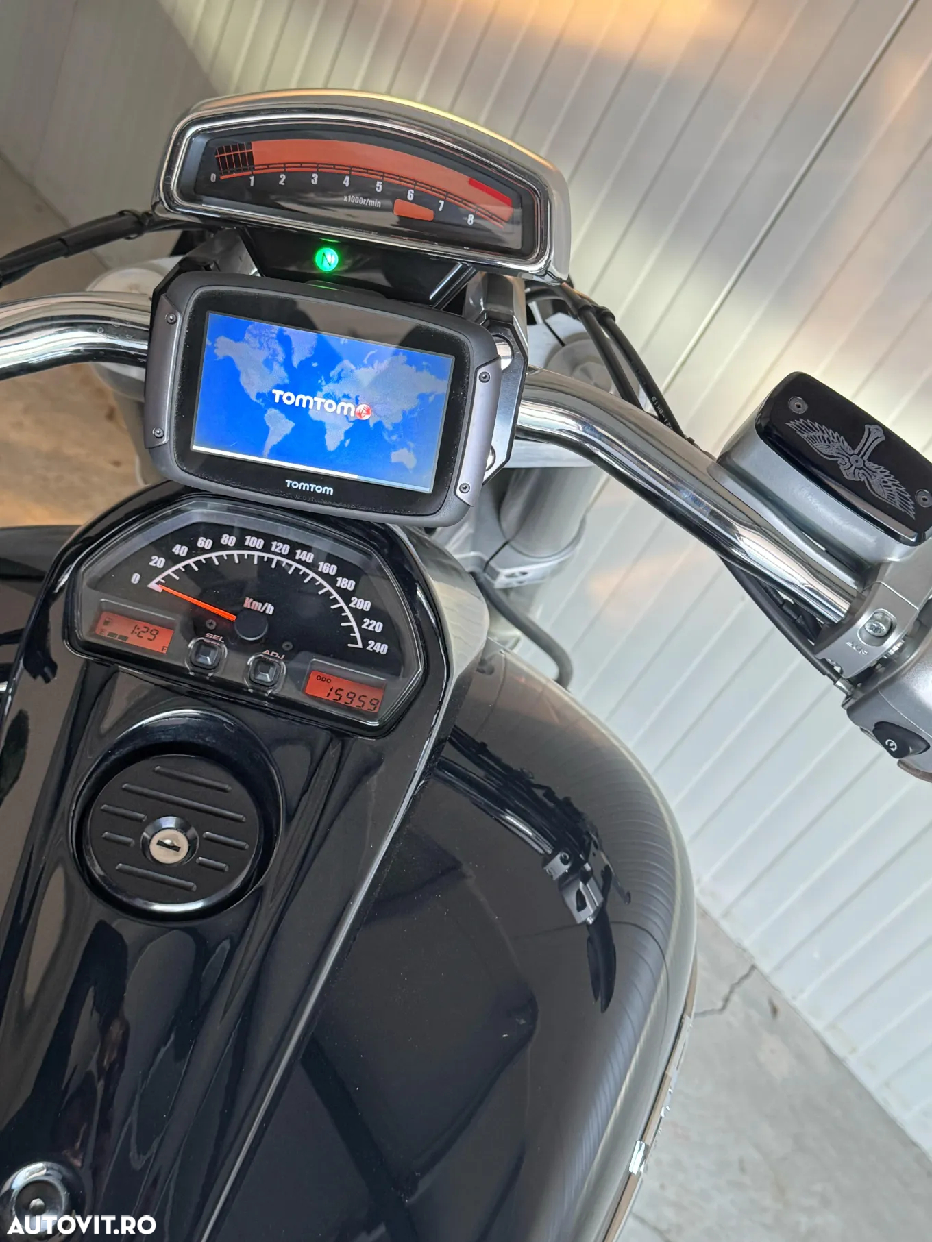 Suzuki Intruder C 1800 - 4
