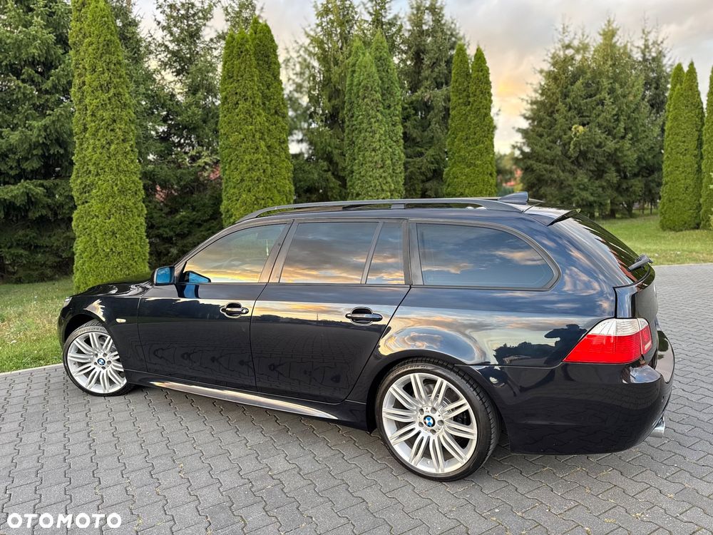 BMW Seria 5 530d Touring - 17