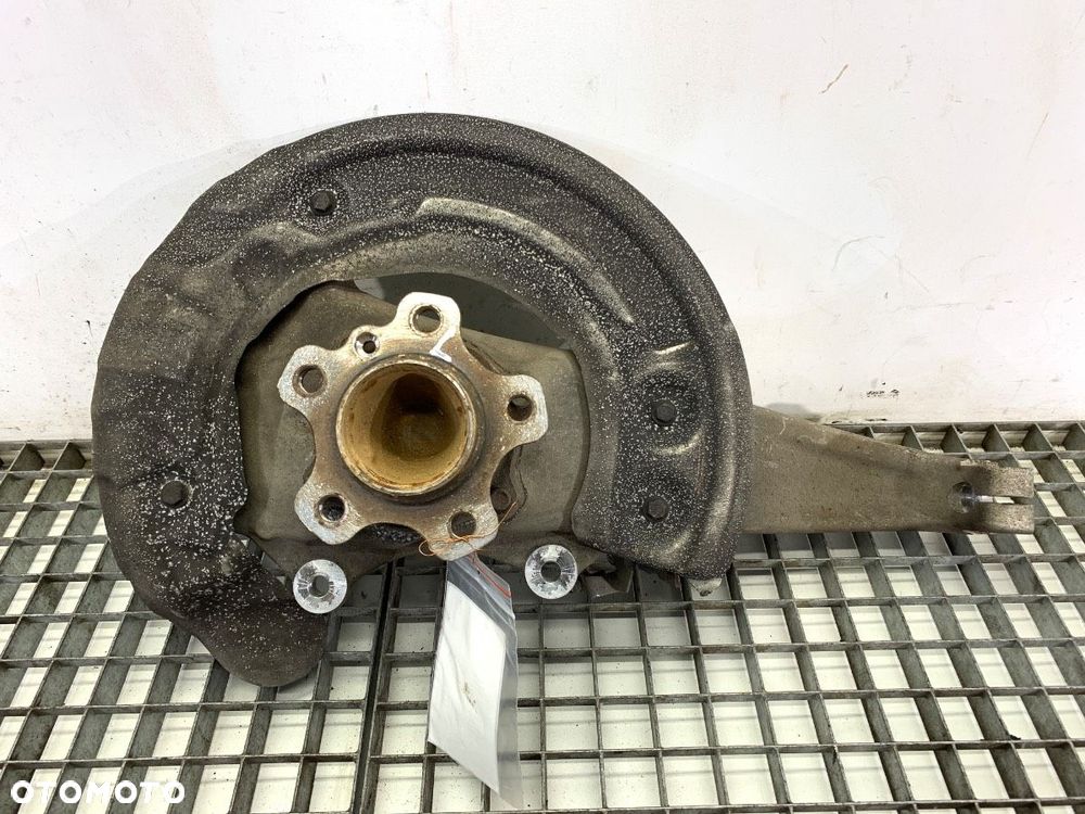 ZWROTNICA LEWY PRZÓD  BMW 5 (G30, F90) 2016 - 2022 530 e Plug-in-Hybrid 135 kW [184 KM] Hybryda - 1