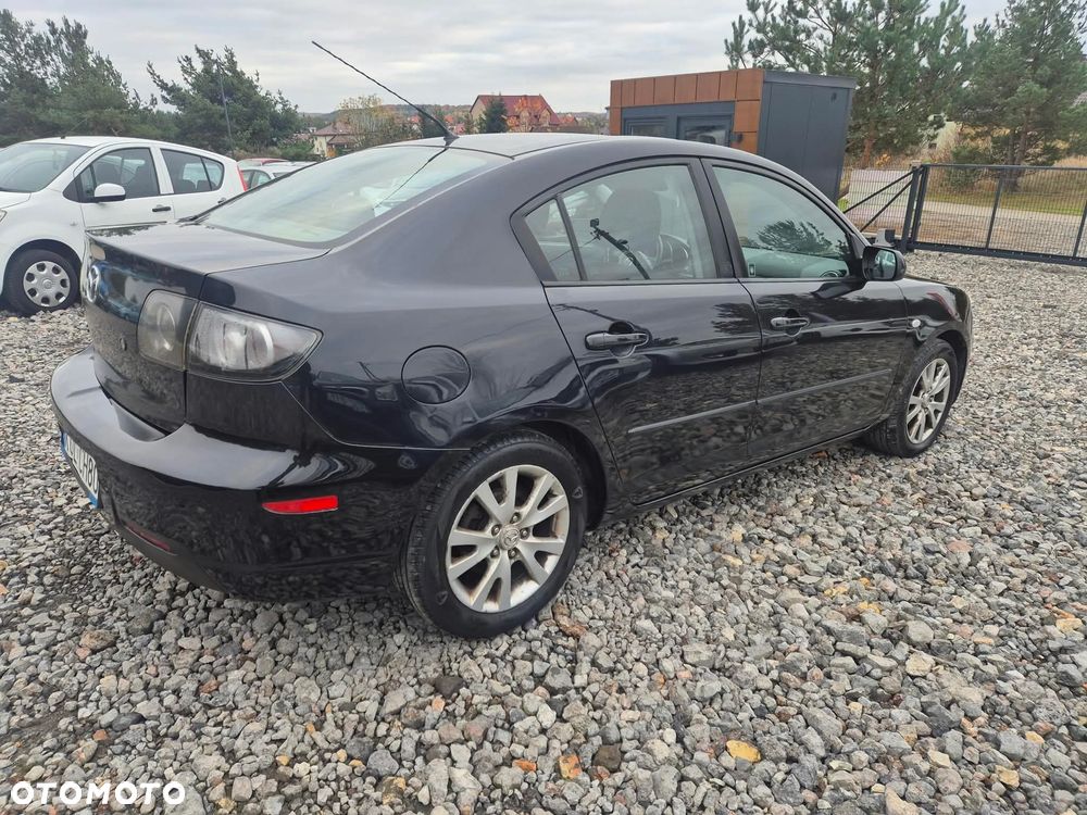 Mazda 3 - 10