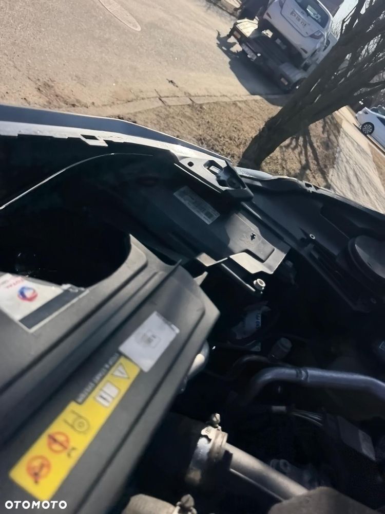 Peugeot 3008 BlueHDi 130 Stop & Start EAT8 Active Pack - 24