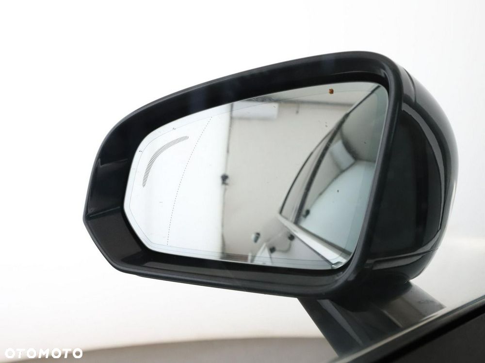 Volvo V90 D3 Momentum - 34