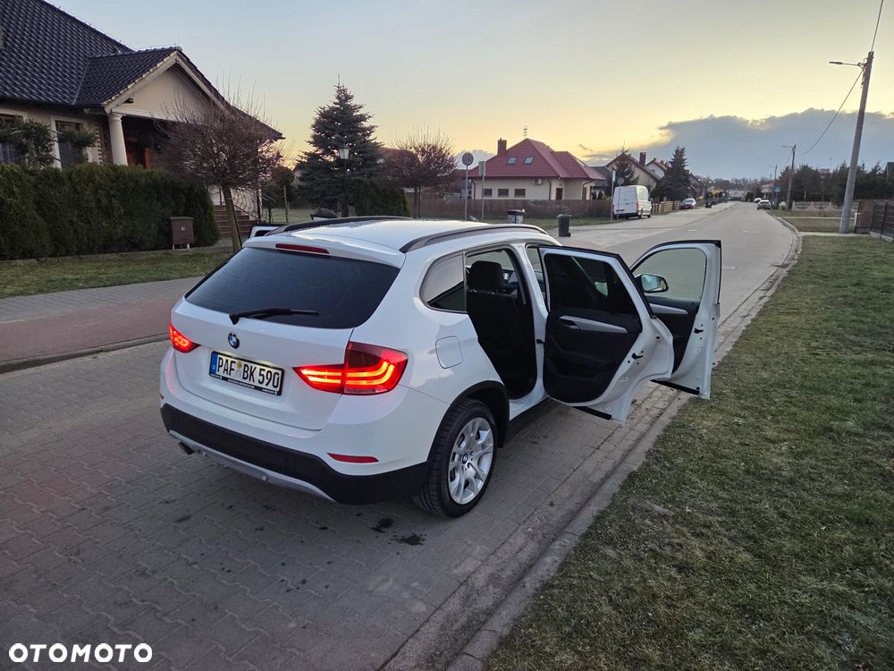 BMW X1 xDrive18d xLine - 6