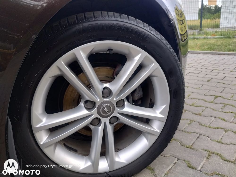 Opel Insignia 1.8 - 13