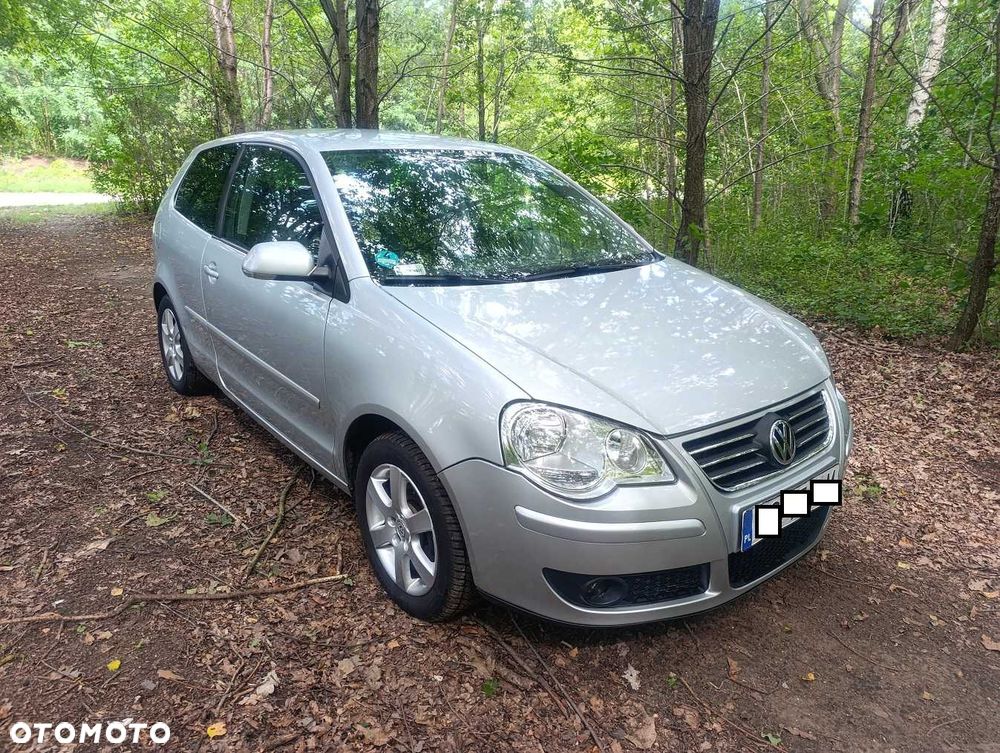 Volkswagen Polo - 2