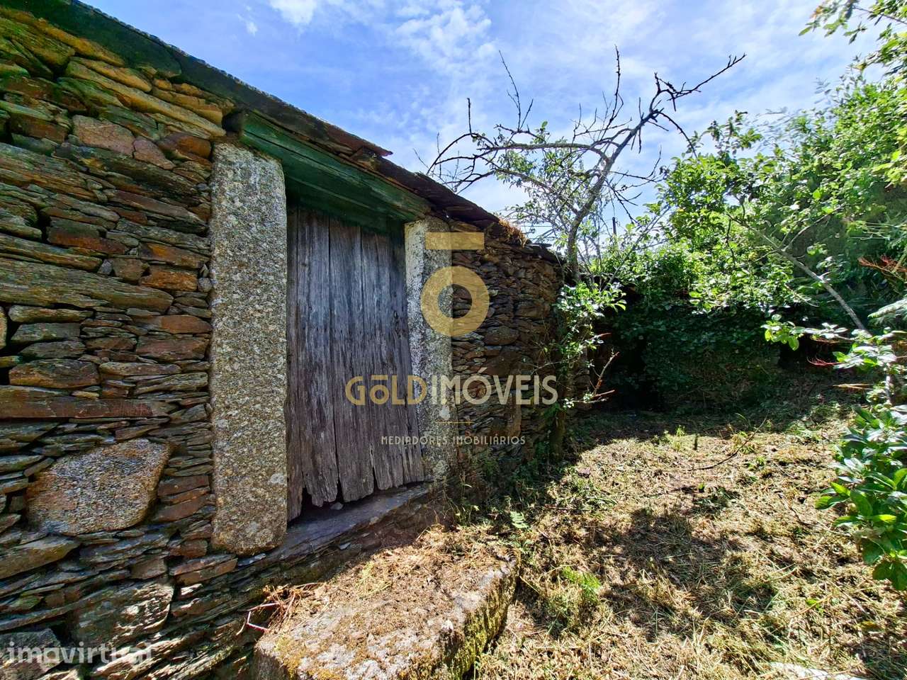 Moradia Devoluta T2 Venda em Real,Castelo de Paiva - Grande imagem: 2/20