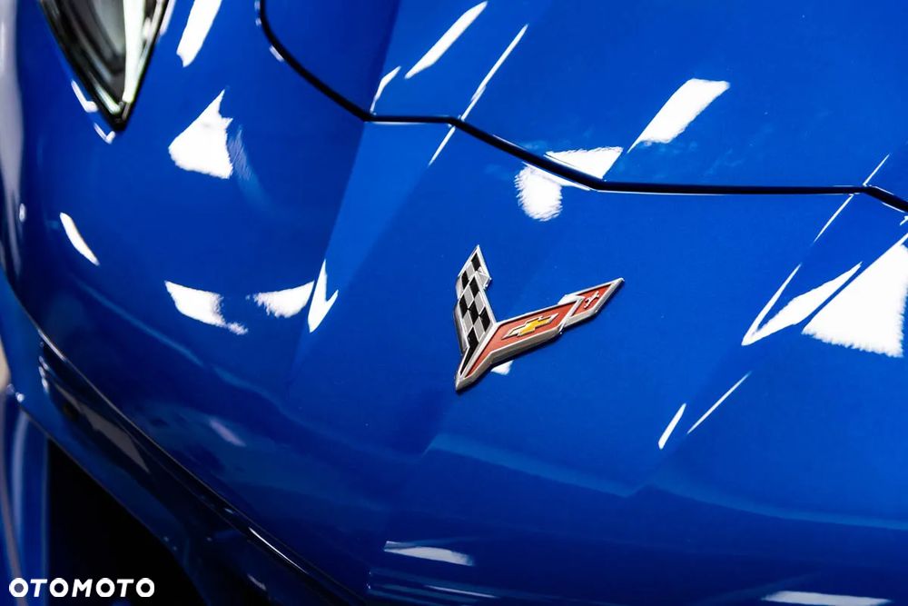Chevrolet Corvette - 3