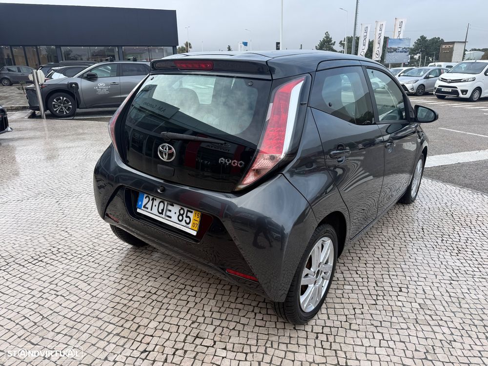 Toyota Aygo 1.0 X-Play Plus+X-Touch +TSS MM - 4