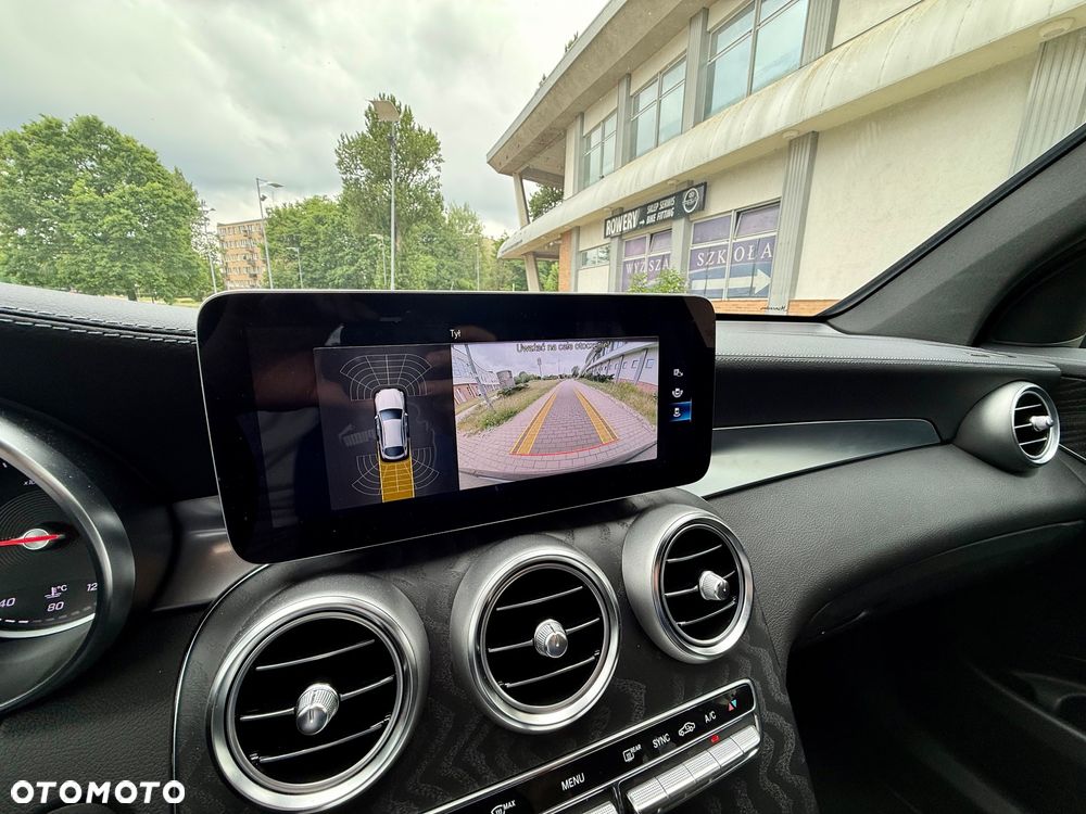 Mercedes-Benz GLC - 29