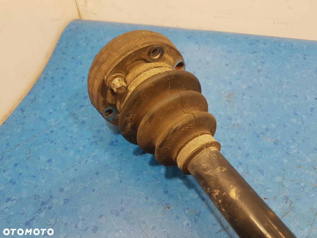 BMW E81 LIFT 2.0 16V PÓŁOŚ LEWA TYŁ - 7