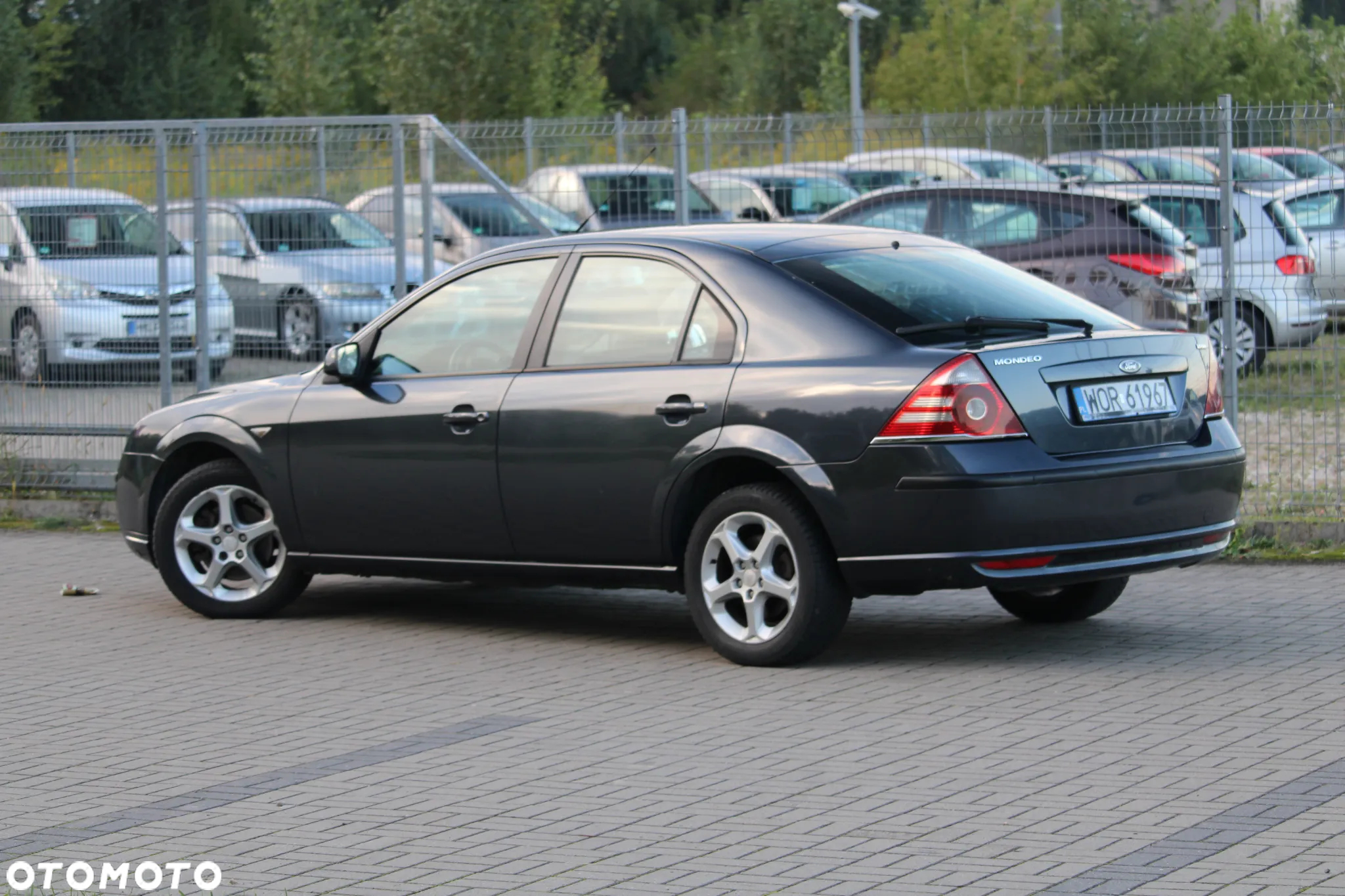 Ford Mondeo - 14