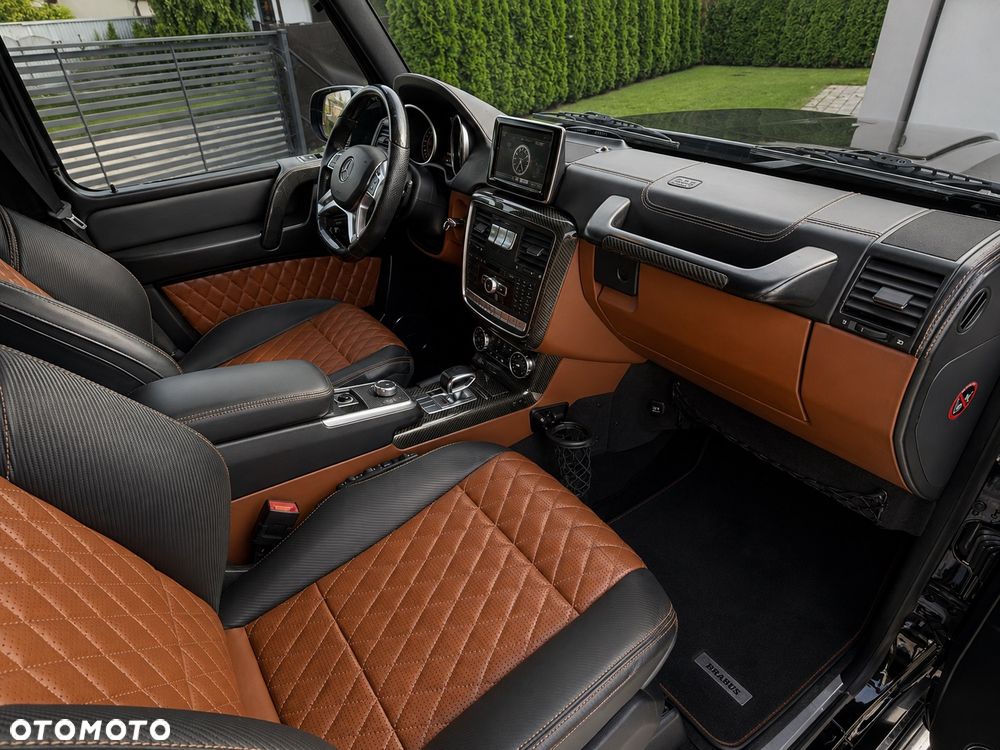 Mercedes-Benz Klasa G AMG 63 AMG SPEEDSHIFT 7G-TRONIC - 23