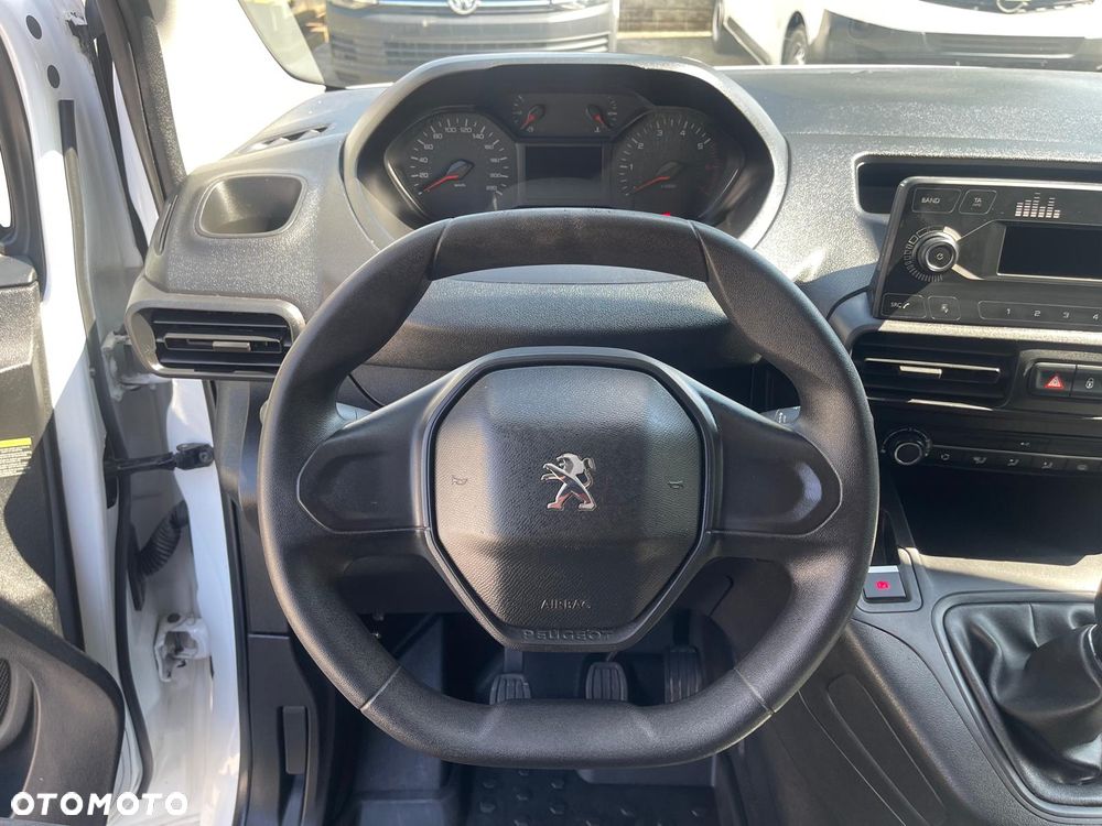 Peugeot Partner - 11