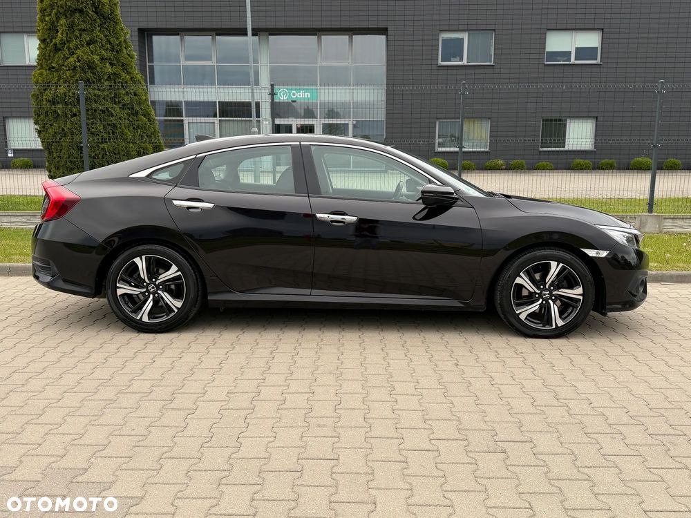Honda Civic 1.5 i-VTEC Turbo Executive - 30