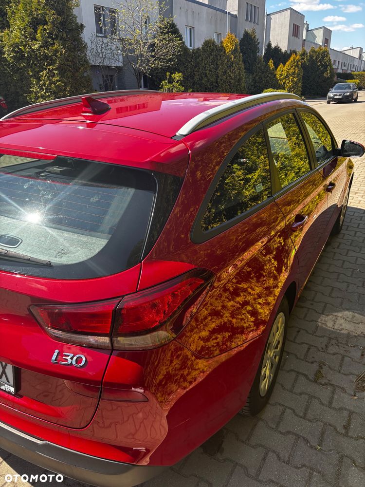 Hyundai i30 1.4 Classic + - 5