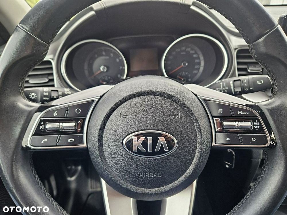 Kia Ceed - 20