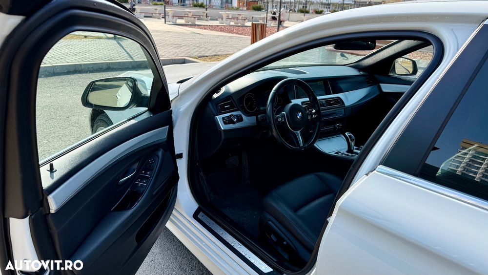 BMW Seria 5 530d xDrive Sport-Aut. Modern Line - 14