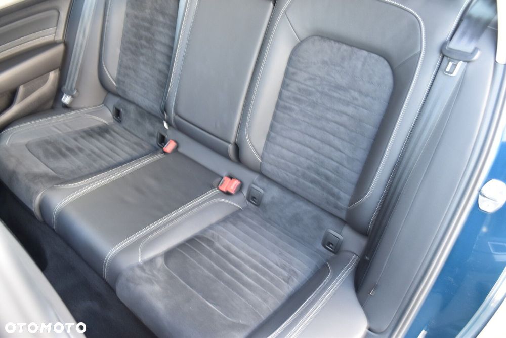 Volkswagen Passat 2.0 TDI Bi-Turbo BMT 4Mot Highline DSG - 29