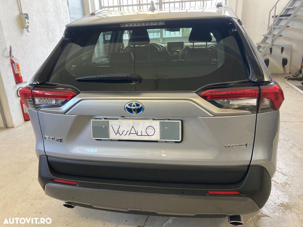 Toyota RAV4 - 7