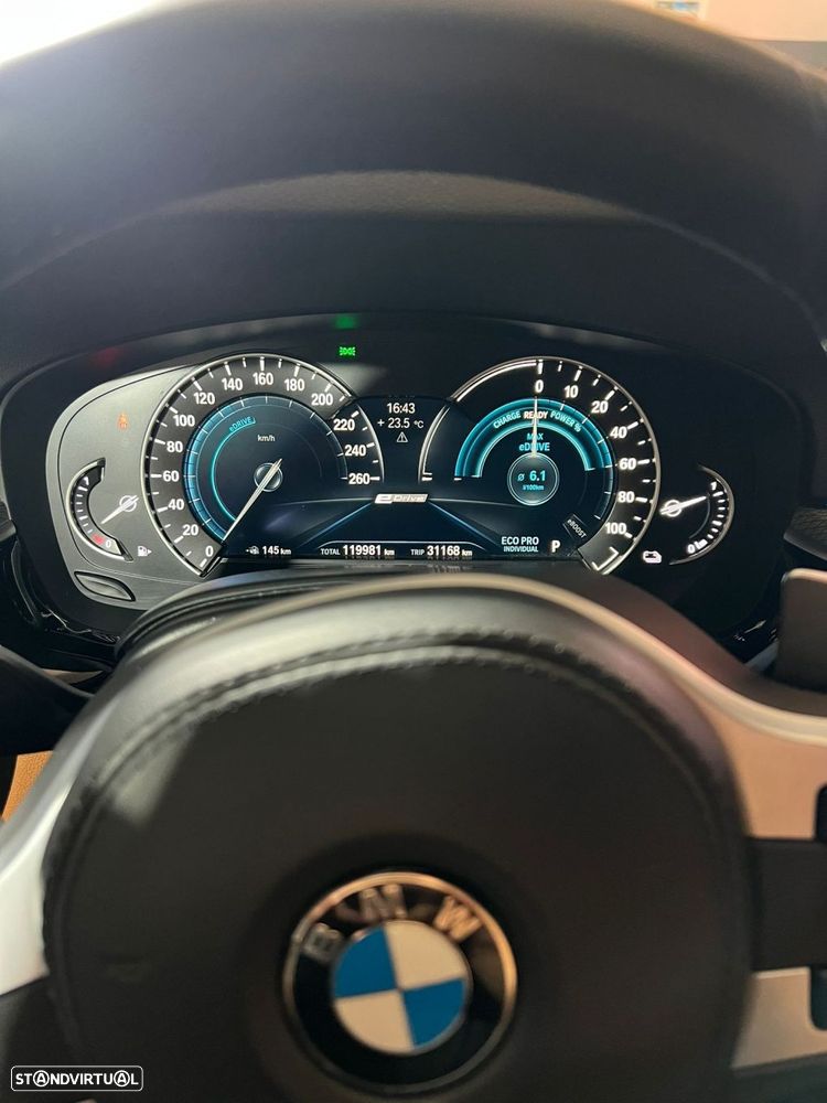 BMW 530 e iPerformance Pack M - 18