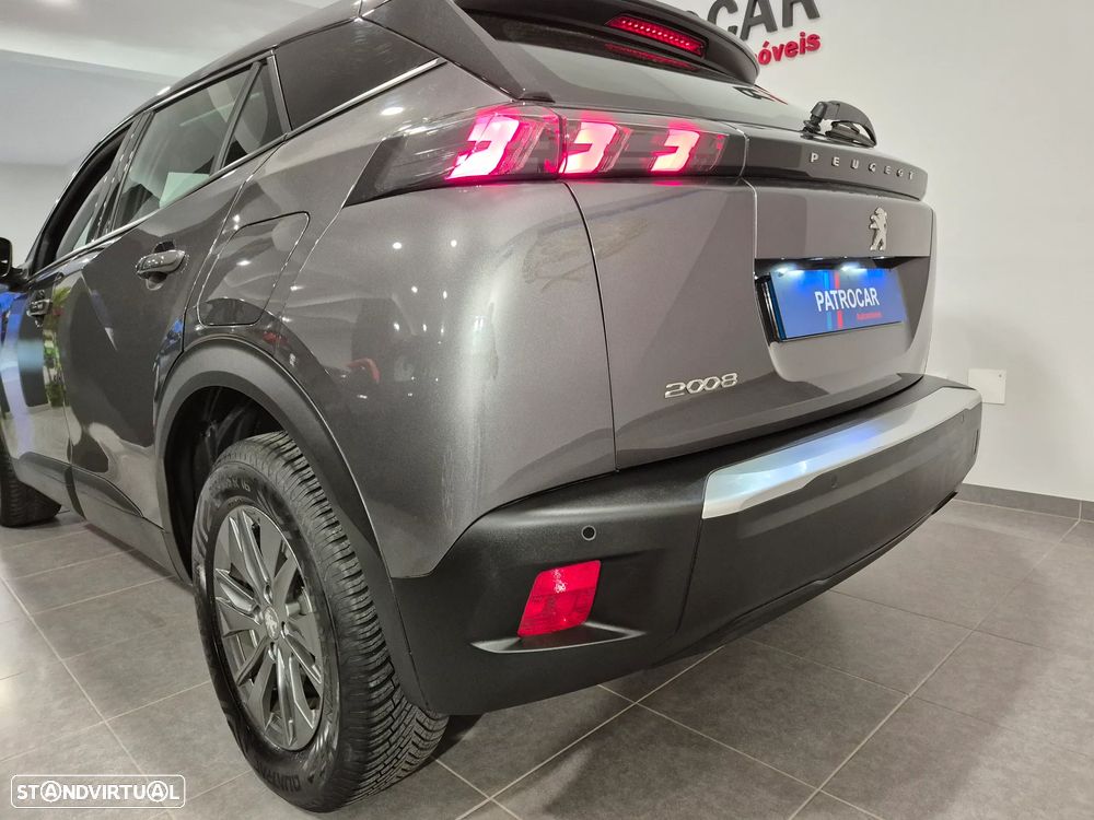 Peugeot 2008 1.2 PureTech Active Pack - 16