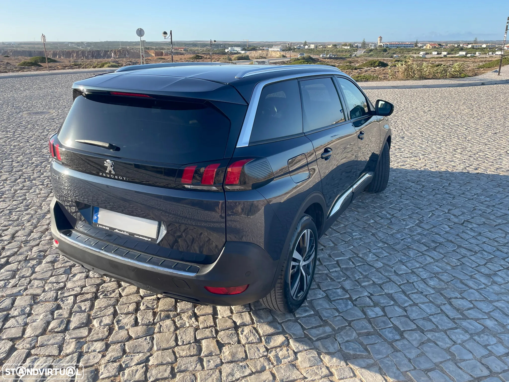 Peugeot 5008 1.2 PureTech Allure EAT6 - 8