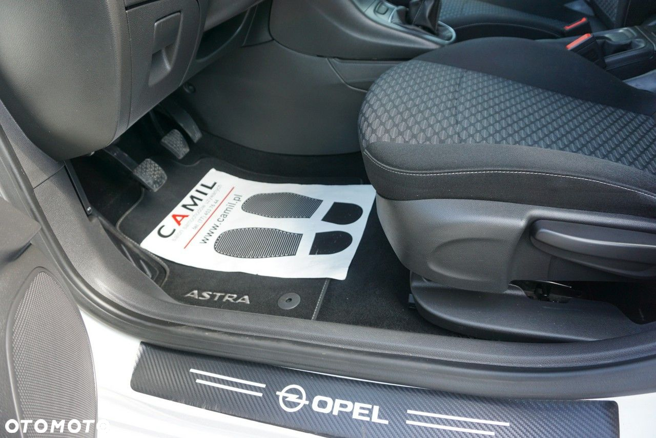 Opel Astra - 10
