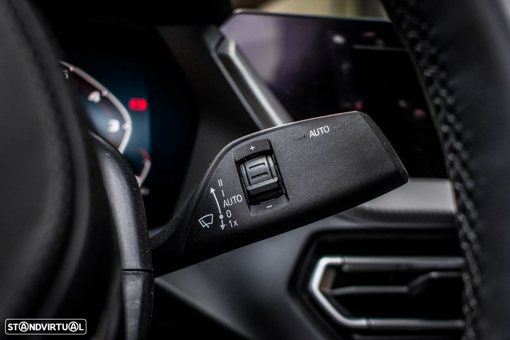 BMW M235i Gran Coupé xDrive - 18