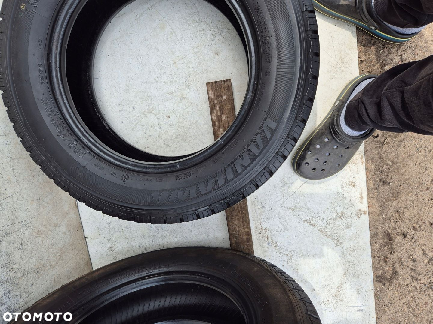 Firestone Vanhawk 195/70R15 104 R wzmocnienie C 7,7mm. - 7