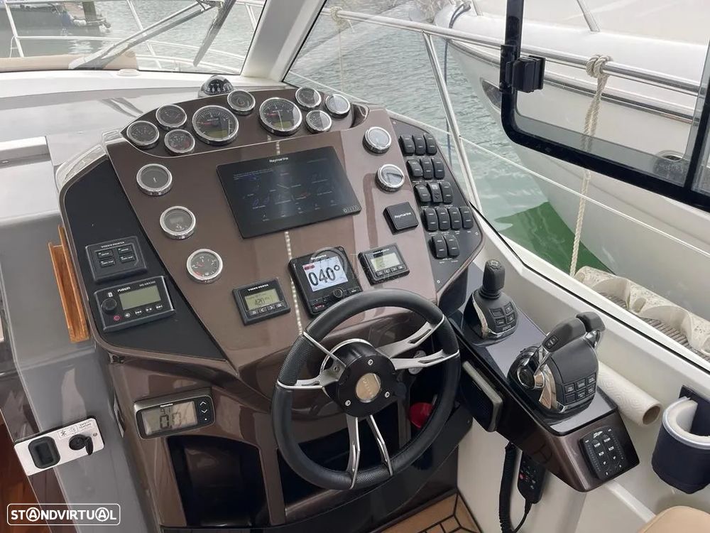 Galeon 335 HTS - 9