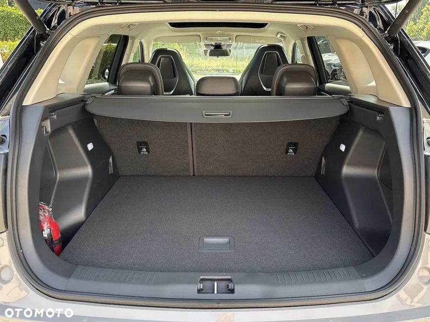 Hongqi HS3 1.5T FWD - 11