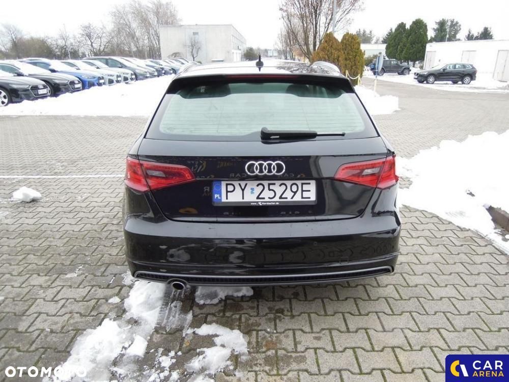 Audi A3 Sportback - 32