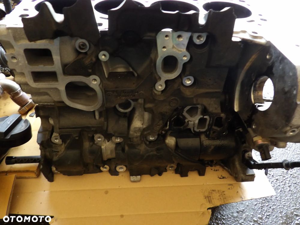 BMW - G01 - B47 D20B - BLOK SILNIKA - 2