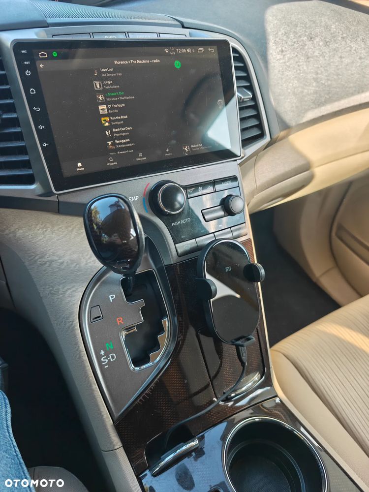 Toyota Venza 2.7 - 8