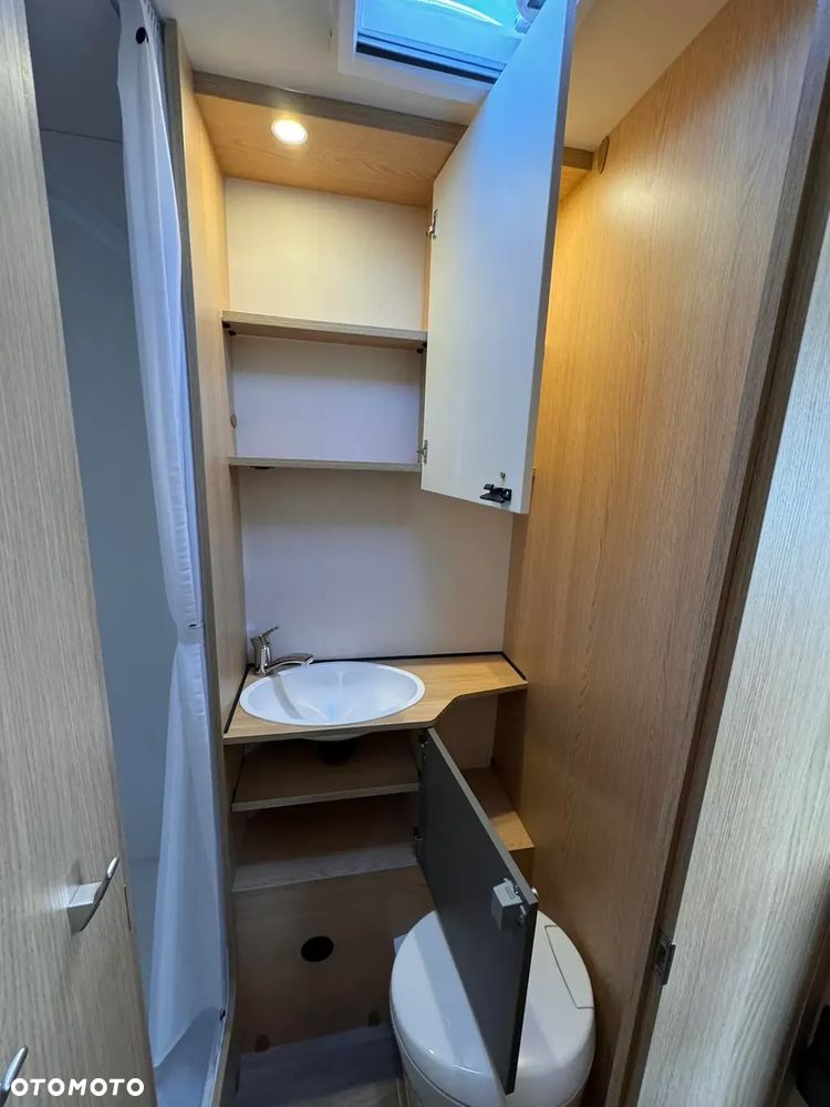 LMC Tourer A690 - 24