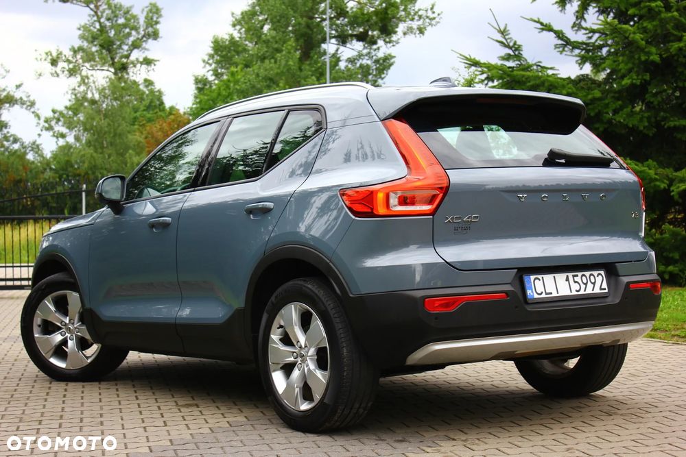 Volvo XC 40 T3 Momentum Pro - 8