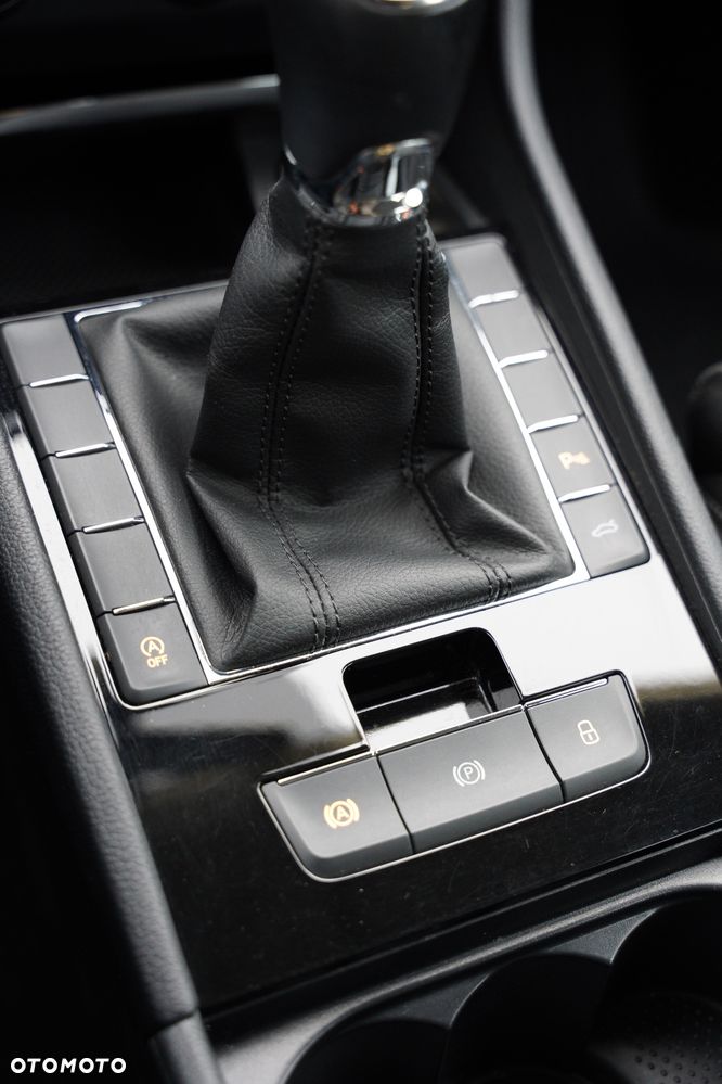 Skoda Superb 1.8 TSI Ambition - 25