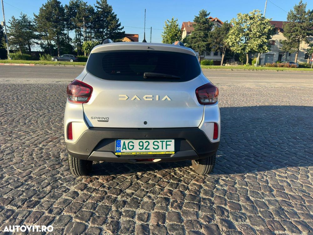 Dacia Spring 26.8 kWh Essential - 17